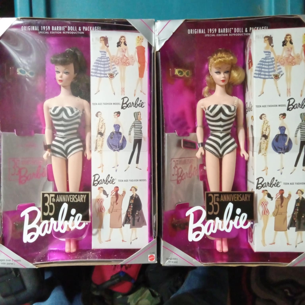 Barbie 35th Anniversary Doll Set